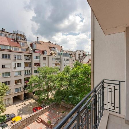 Bright And Newly Refurbished Apartment Near Center Σόφια Εξωτερικό φωτογραφία